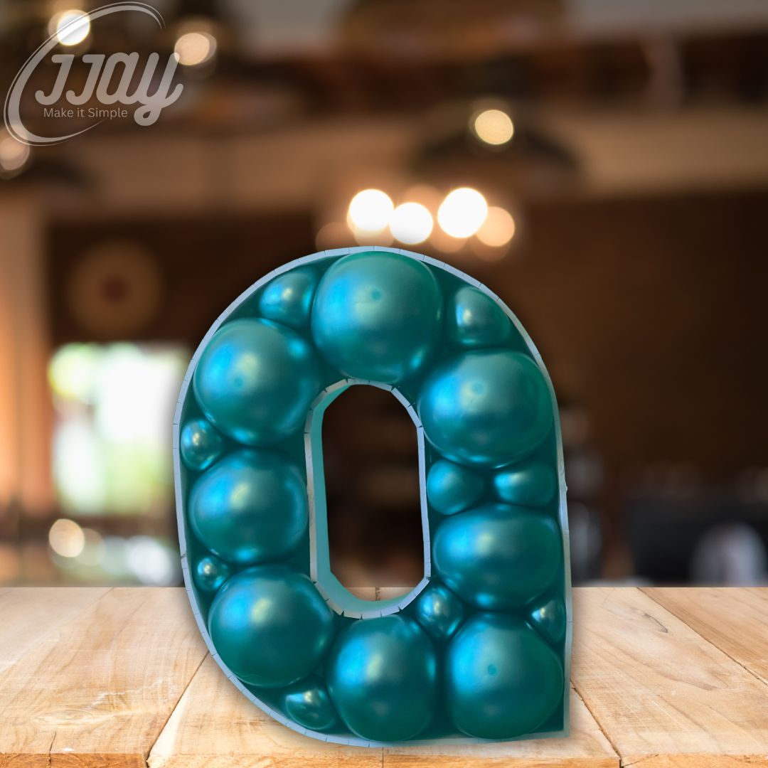 16in Mosaic Letter (Q)